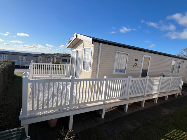 Larchwood 26